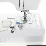 Sewing machine with accesories, many patterns auto and light  jolsew2020